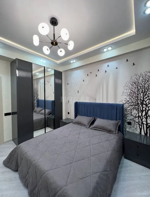 Satılır 2 otaqlı mənzil 55 m²