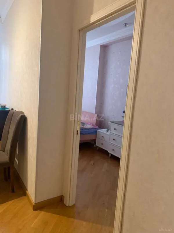 Satılır 3 otaqlı mənzil 113 m²