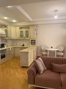 Satılır 3 otaqlı mənzil 113 m²