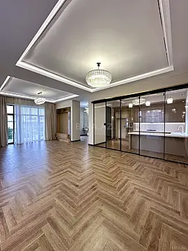 Satılır 6 otaqlı həyət evi 350 m²