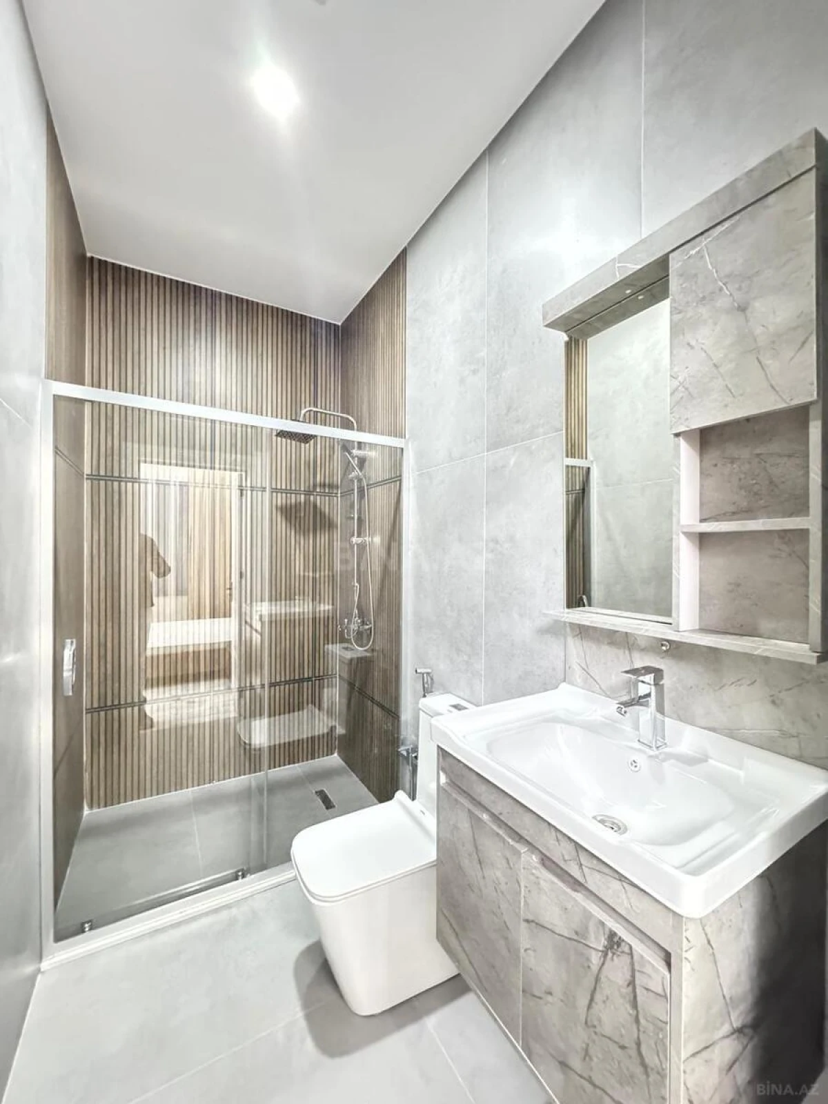 Satılır 4 otaqlı həyət evi 150 m²