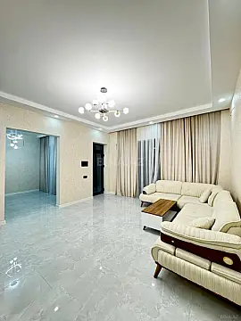 Satılır 4 otaqlı həyət evi 150 m²