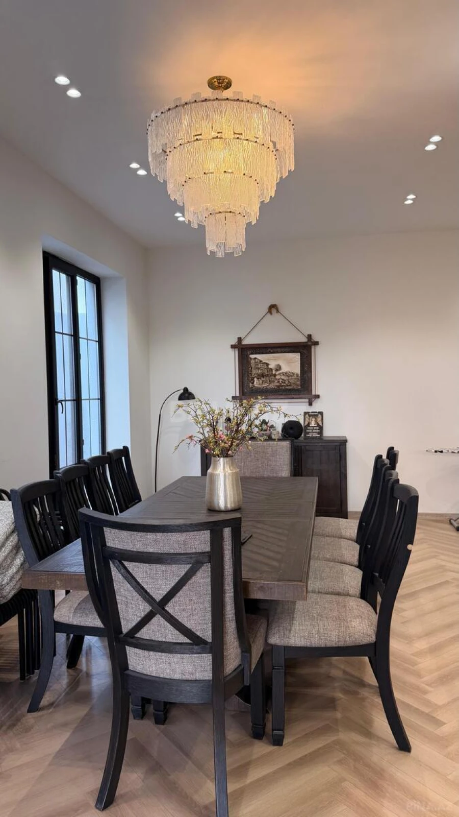 Satılır 4 otaqlı həyət evi 200 m²