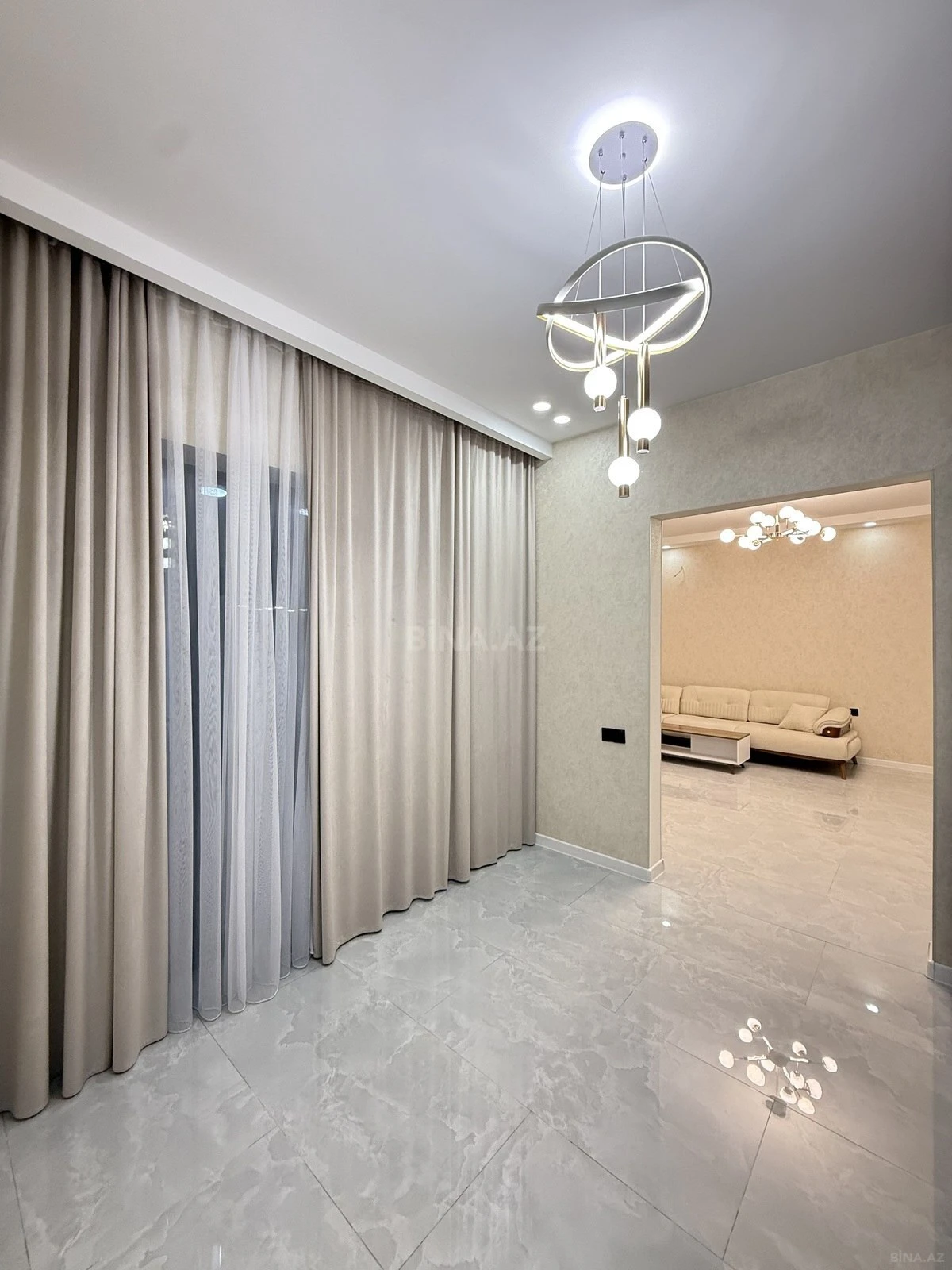 Satılır 4 otaqlı həyət evi 135 m²