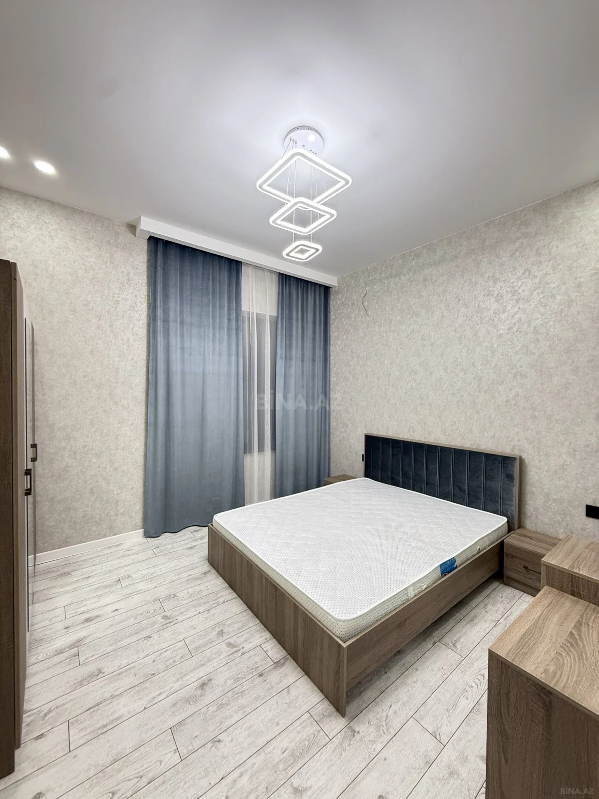 Satılır 4 otaqlı həyət evi 135 m²