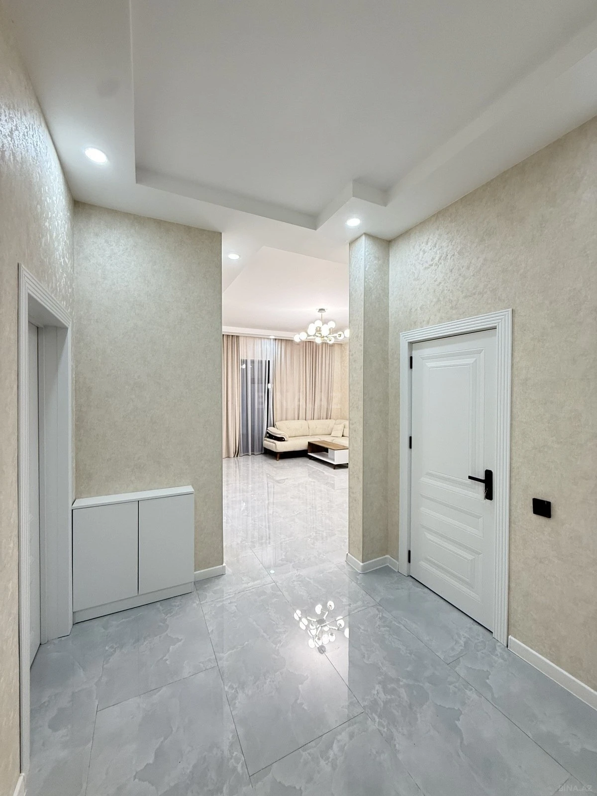 Satılır 4 otaqlı həyət evi 135 m²