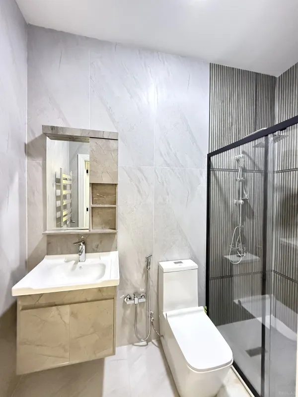 Satılır 4 otaqlı həyət evi 135 m²