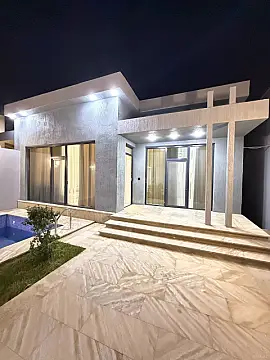 Satılır 4 otaqlı həyət evi 135 m²