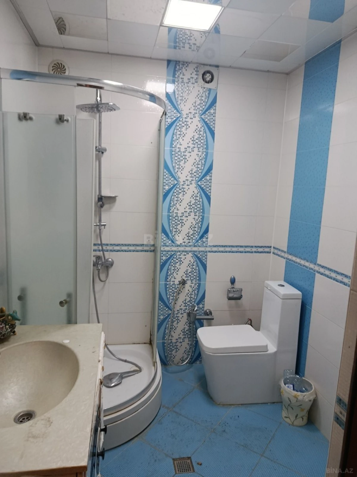 Satılır 3 otaqlı mənzil 115 m²