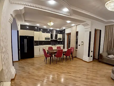 Satılır 3 otaqlı mənzil 115 m²