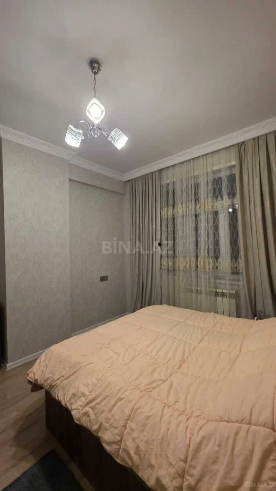 Satılır 2 otaqlı mənzil 65 m²