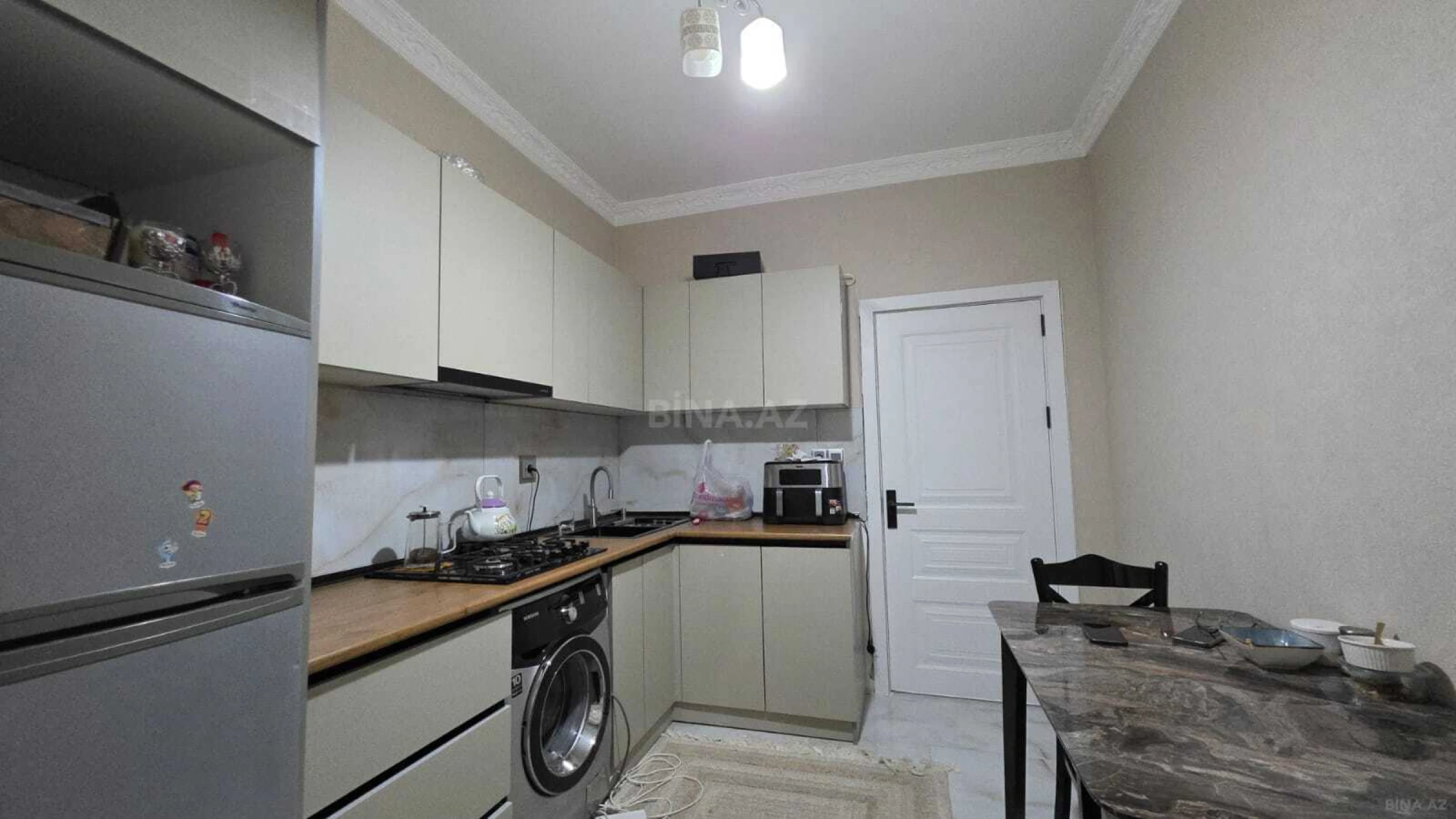 Satılır 2 otaqlı mənzil 65 m²