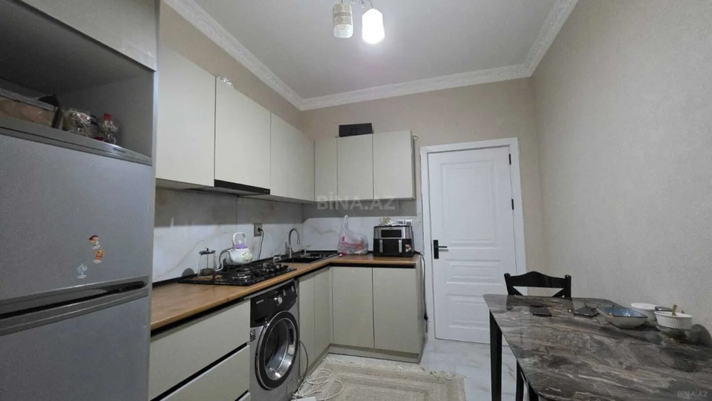 Satılır 2 otaqlı mənzil 65 m²