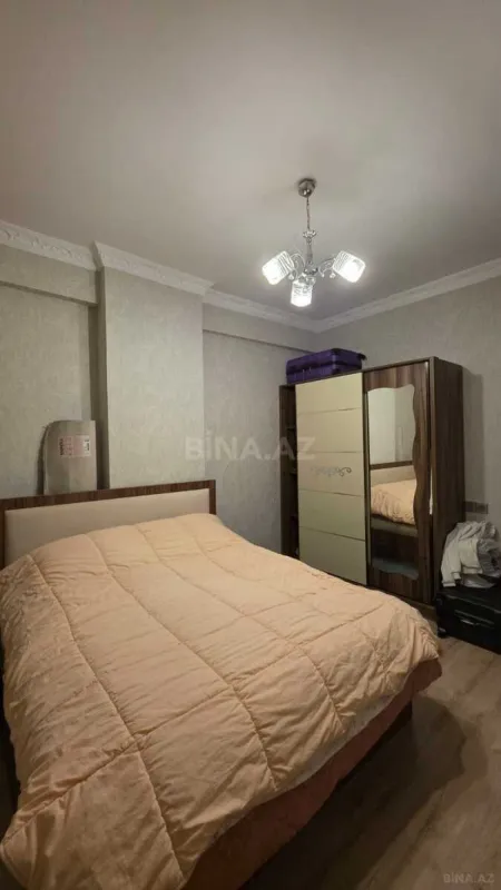 Satılır 2 otaqlı mənzil 65 m²