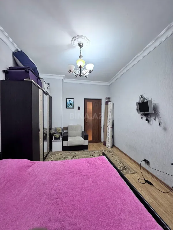 Satılır 3 otaqlı mənzil 100 m²