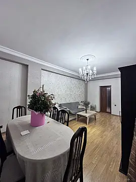 Satılır 3 otaqlı mənzil 100 m²