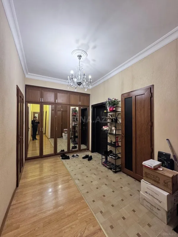 Satılır 3 otaqlı mənzil 100 m²