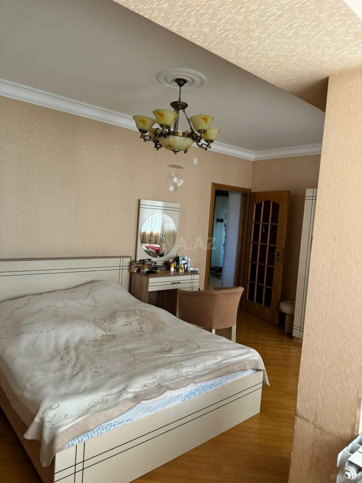 Satılır 3 otaqlı mənzil 100 m²