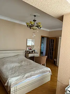 Satılır 3 otaqlı mənzil 100 m²
