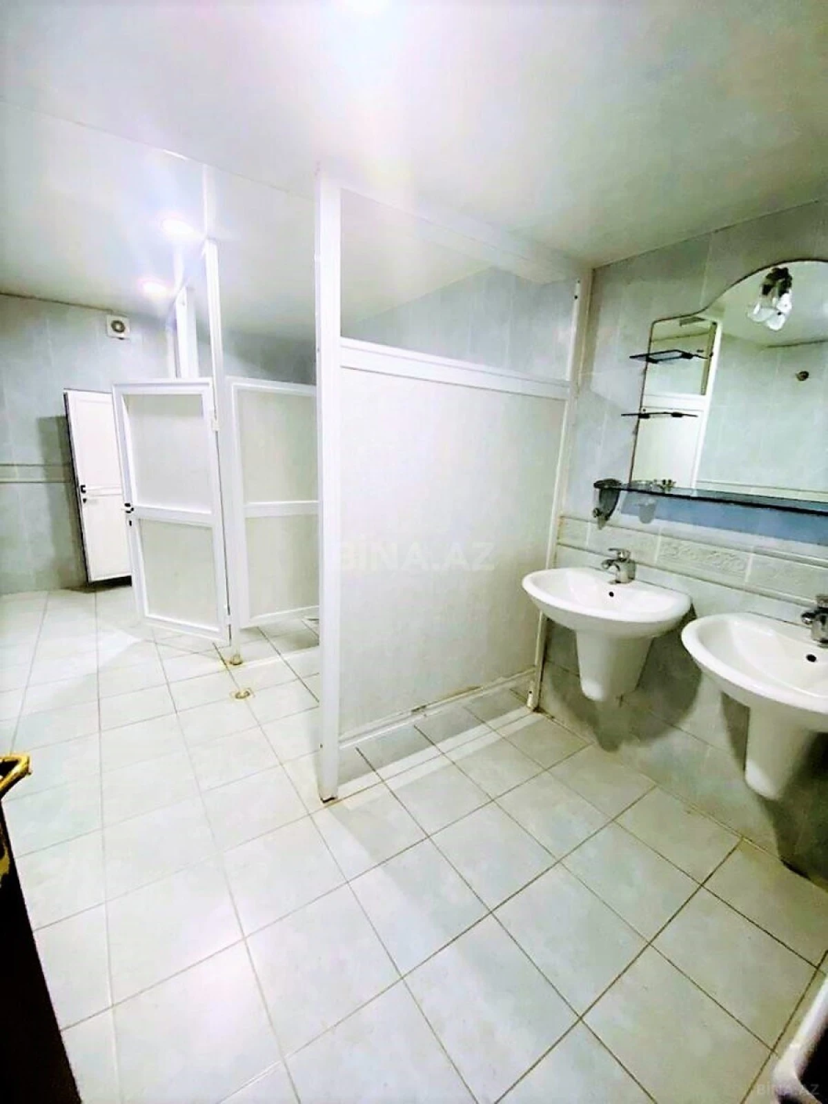 Kirayə verilir 11 otaqlı ofis 800 m²