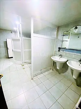 Kirayə verilir 11 otaqlı ofis 800 m²