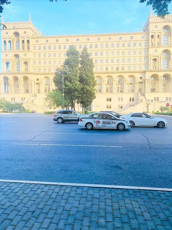 Kirayə verilir 11 otaqlı ofis 800 m²