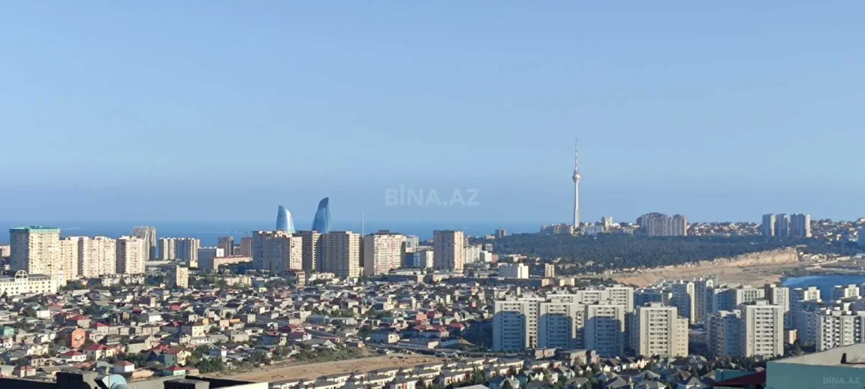 Satılır 4 otaqlı mənzil 130 m²