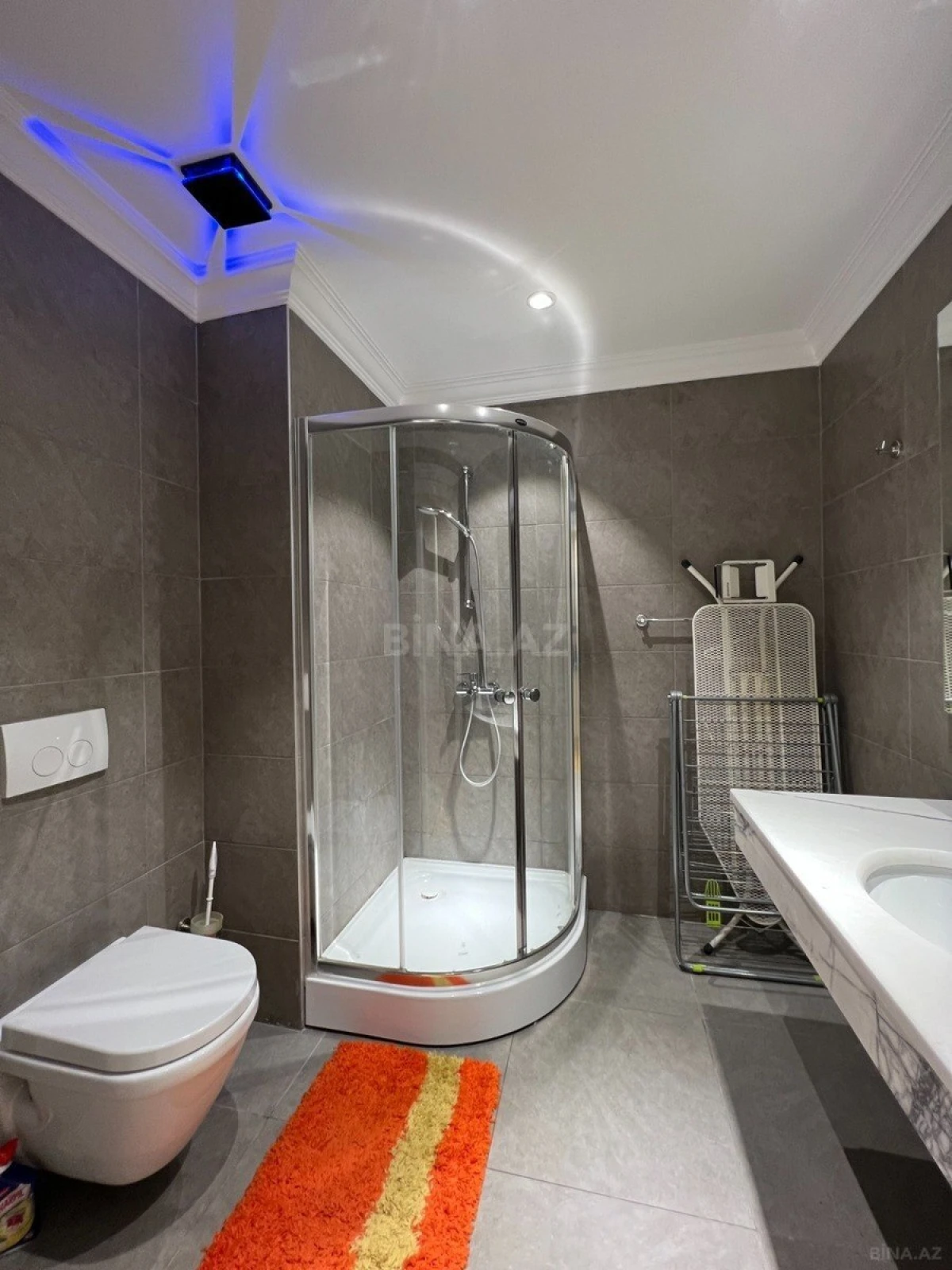 Kirayə verilir 3 otaqlı mənzil 170 m²