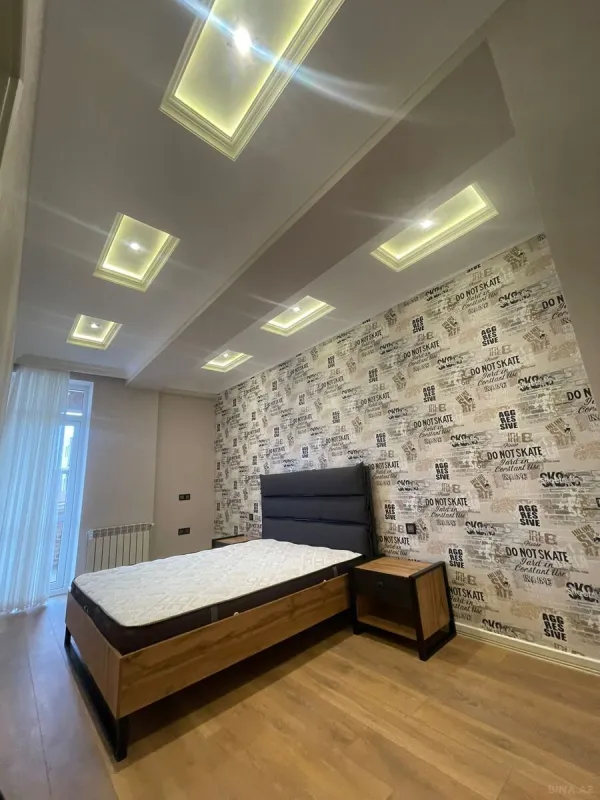 Satılır 3 otaqlı mənzil 107 m²