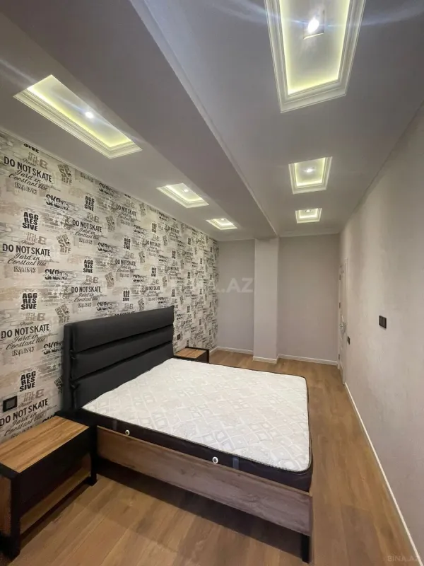 Satılır 3 otaqlı mənzil 107 m²
