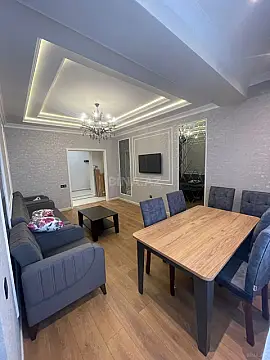 Satılır 3 otaqlı mənzil 107 m²