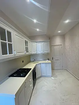 Satılır 3 otaqlı mənzil 107 m²