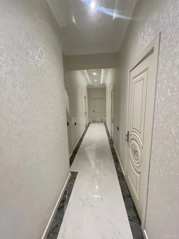 Satılır 3 otaqlı mənzil 107 m²