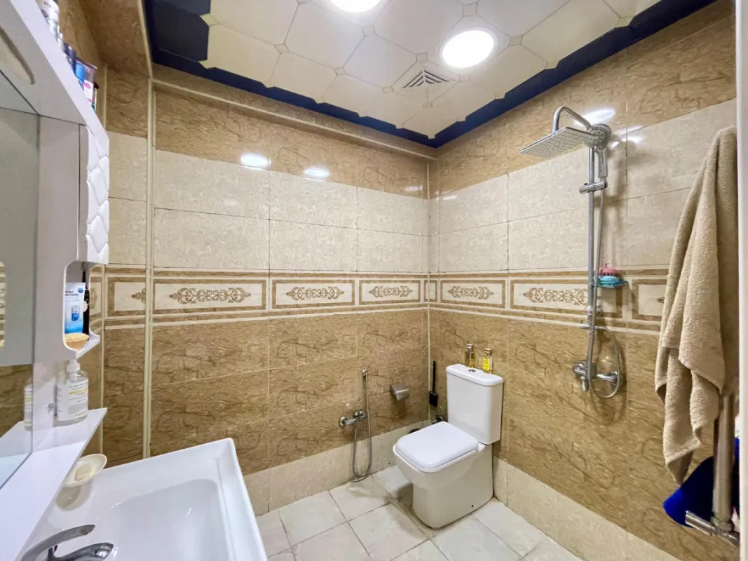 Satılır 3 otaqlı mənzil 120 m²