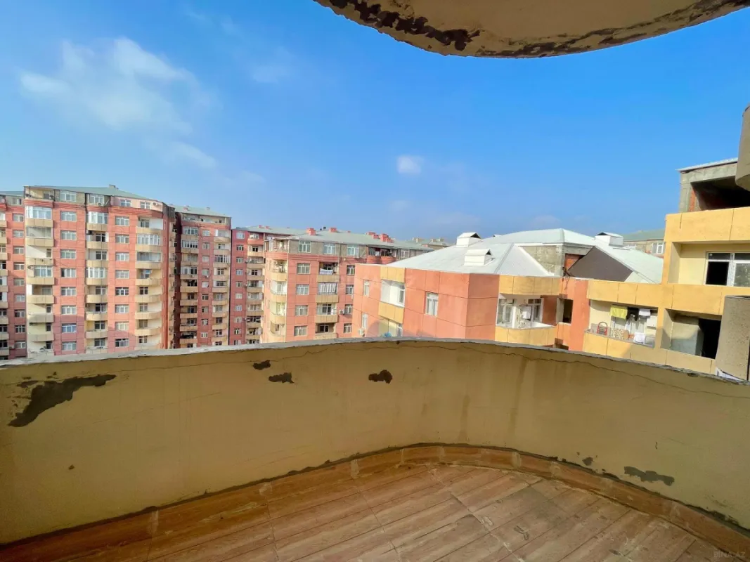 Satılır 3 otaqlı mənzil 120 m²