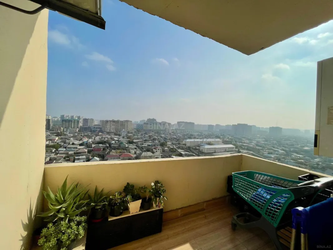 Satılır 3 otaqlı mənzil 120 m²