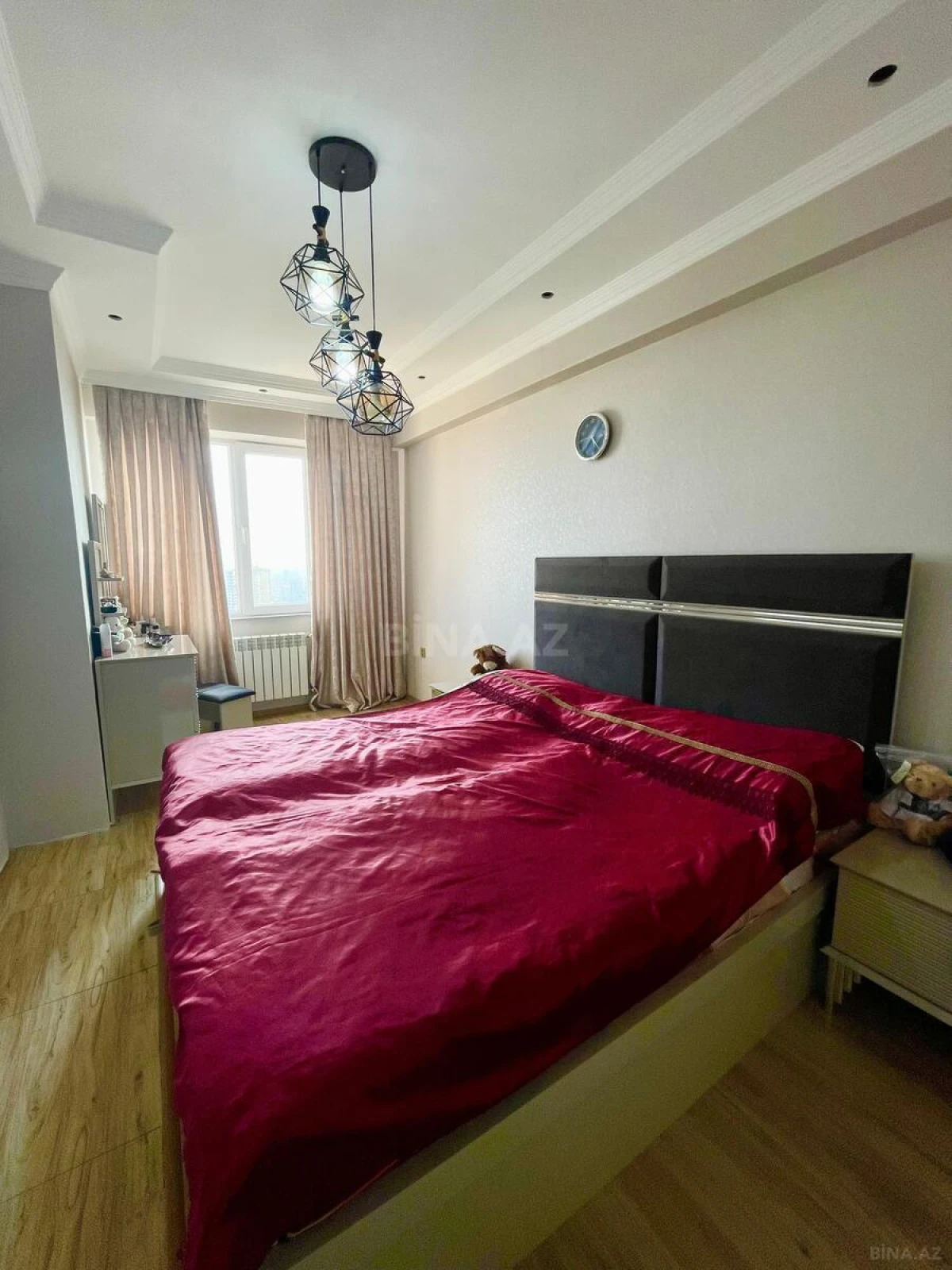 Satılır 3 otaqlı mənzil 120 m²