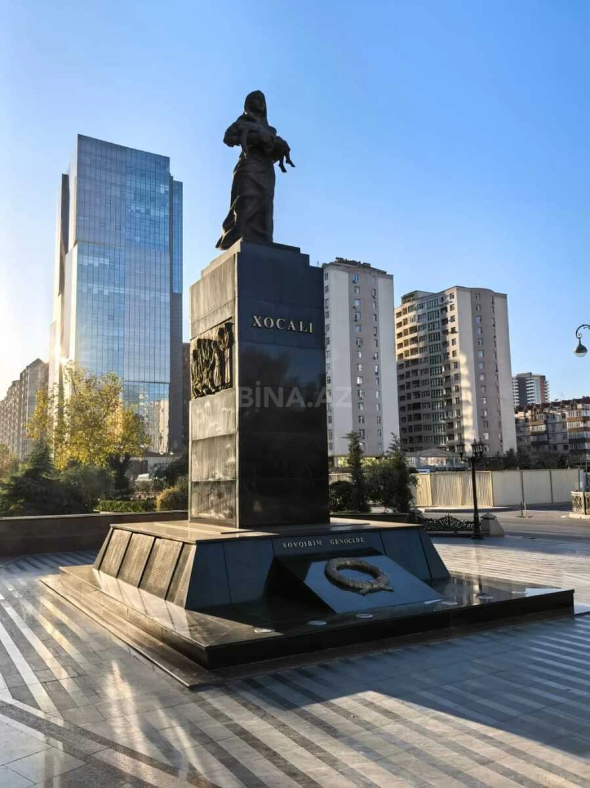 Satılır 2 otaqlı mənzil 95 m²