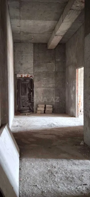 Satılır 2 otaqlı mənzil 95 m²