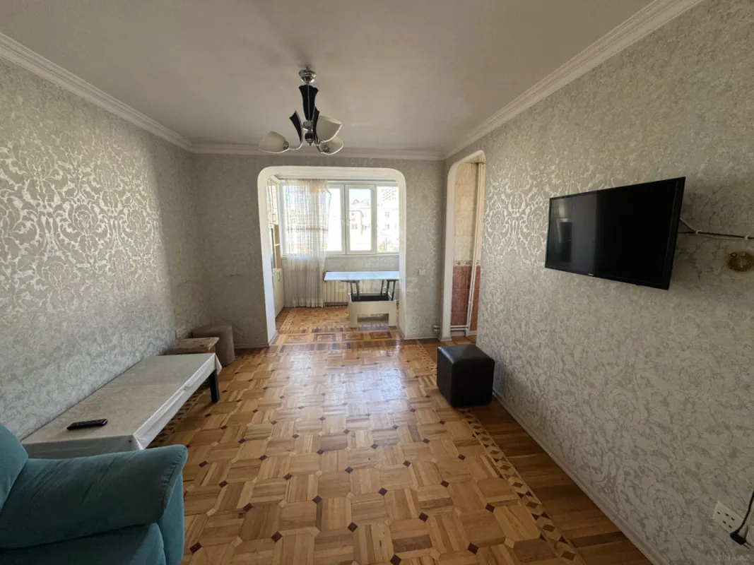 Satılır 3 otaqlı mənzil 75 m²