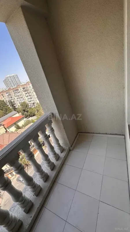 Kirayə verilir 2 otaqlı mənzil 90 m²