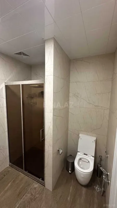 Kirayə verilir 2 otaqlı mənzil 90 m²