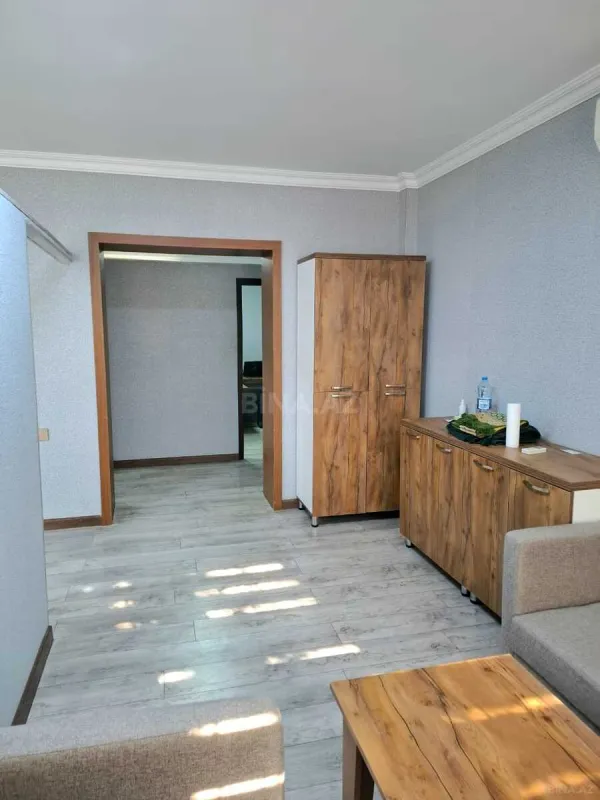 Kirayə verilir 3 otaqlı ofis 100 m²