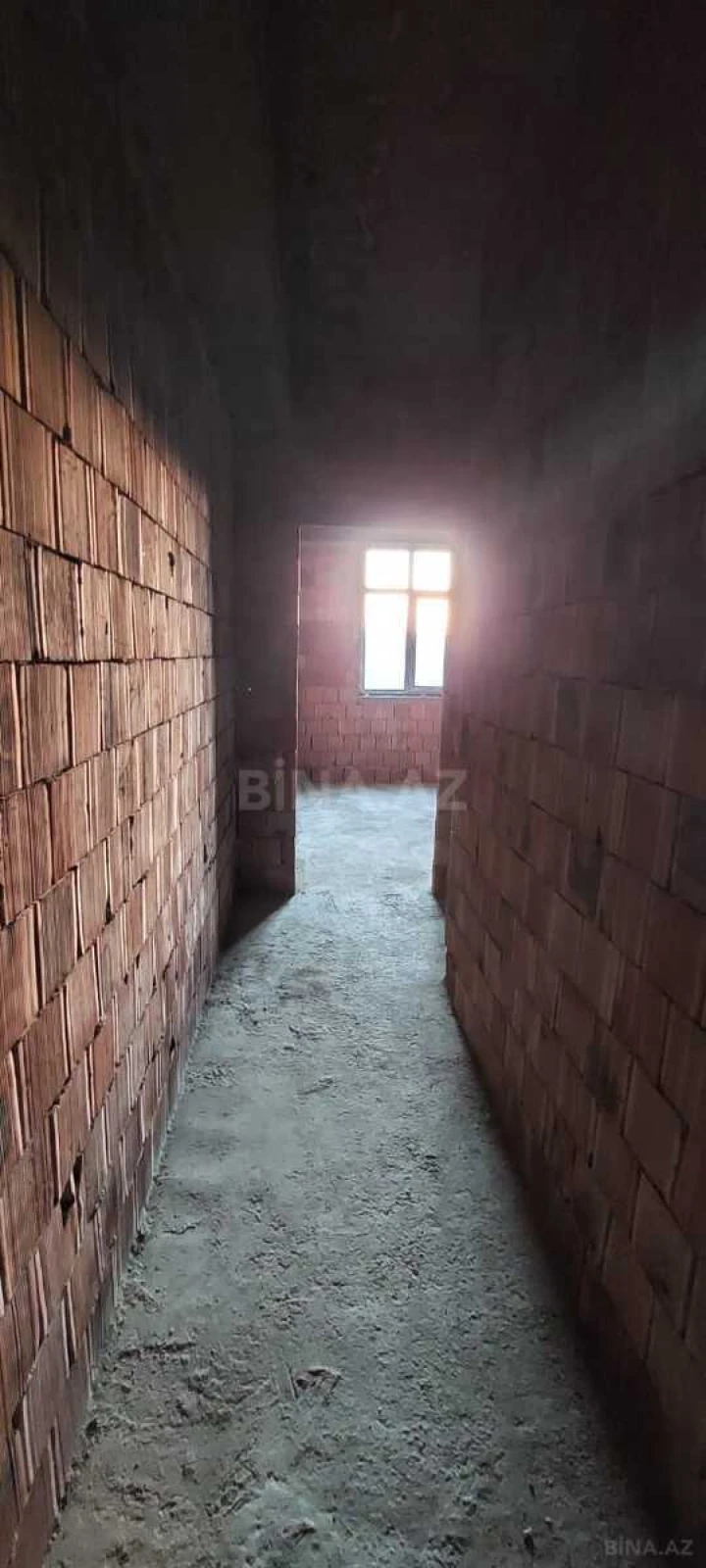 Satılır 3 otaqlı mənzil 120 m²