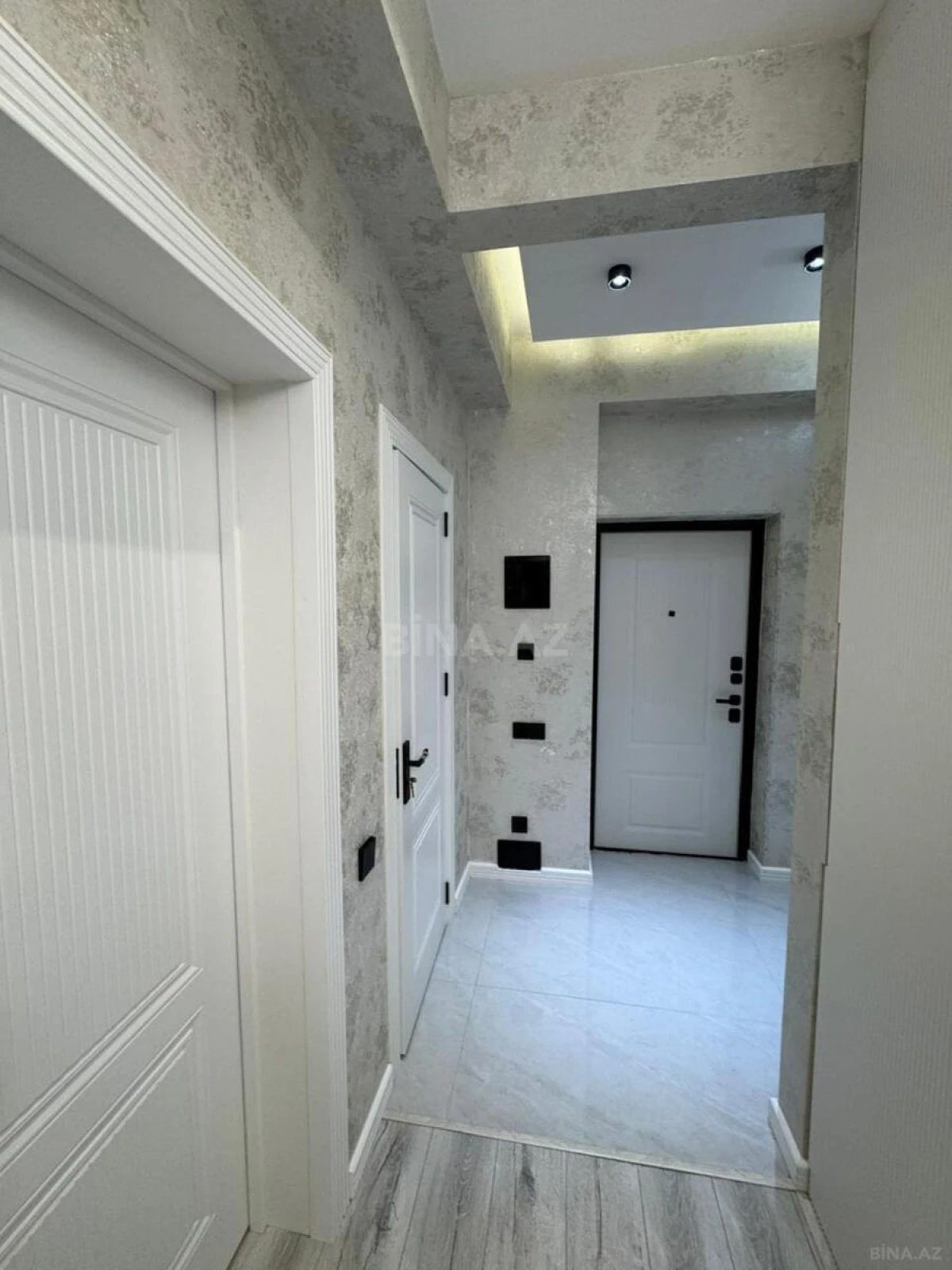 Satılır 2 otaqlı mənzil 54 m²
