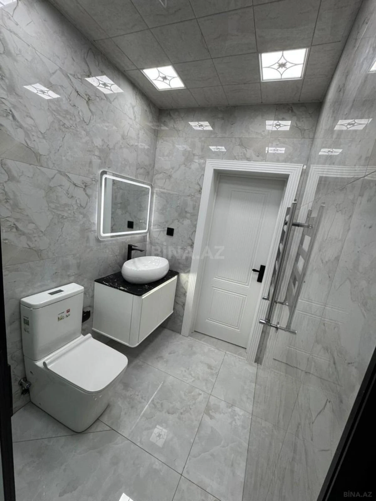 Satılır 2 otaqlı mənzil 54 m²