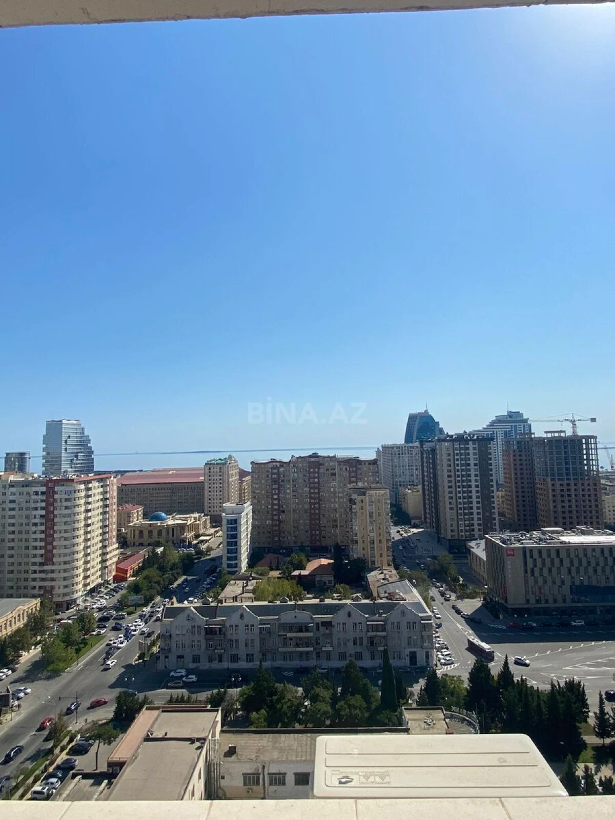 Kirayə verilir 3 otaqlı mənzil 160 m²