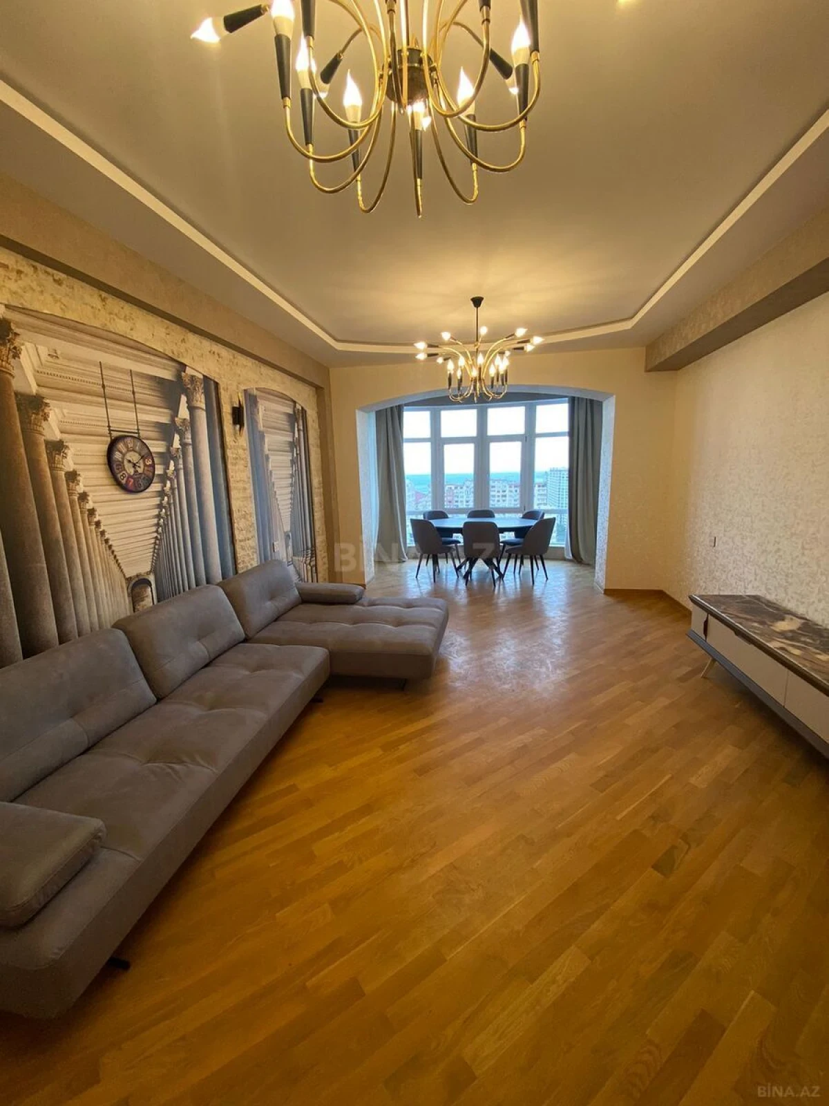 Kirayə verilir 3 otaqlı mənzil 160 m²