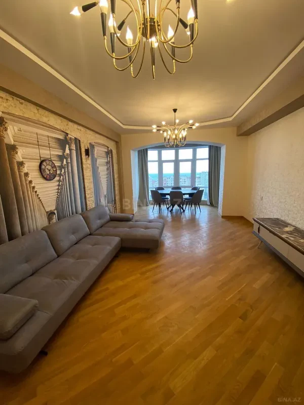 Kirayə verilir 3 otaqlı mənzil 160 m²