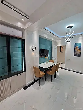 Satılır 3 otaqlı mənzil 102 m²